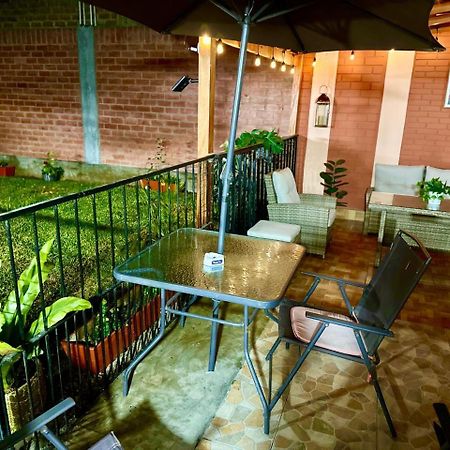 Acogedor Departamento Amoblado En San Miguel, Primer Piso, Wifi. Лима Экстерьер фото